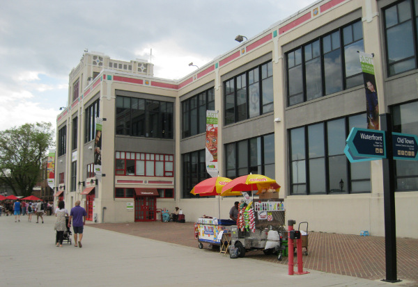 Torpedo Factory art center