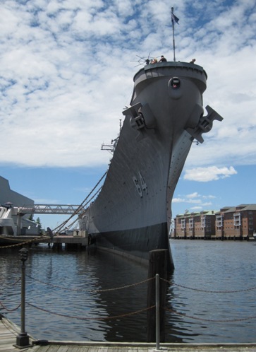 Battleship Wisconsin, bow